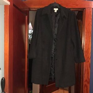 Covington mid length gray coat with double vents